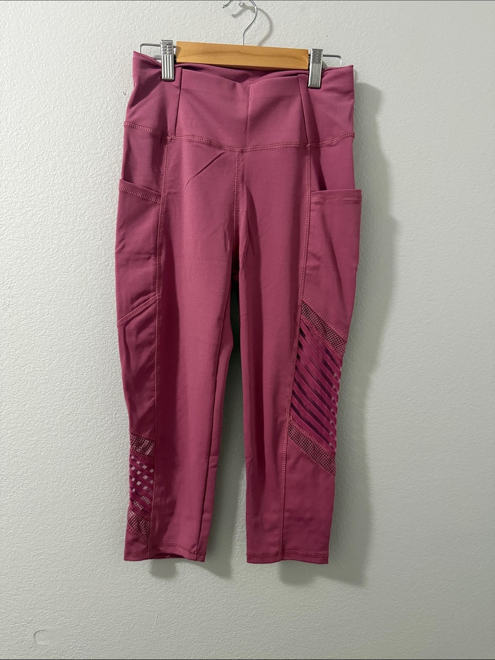 Pink  High-Waist Athletic Leggings with Side Pockets